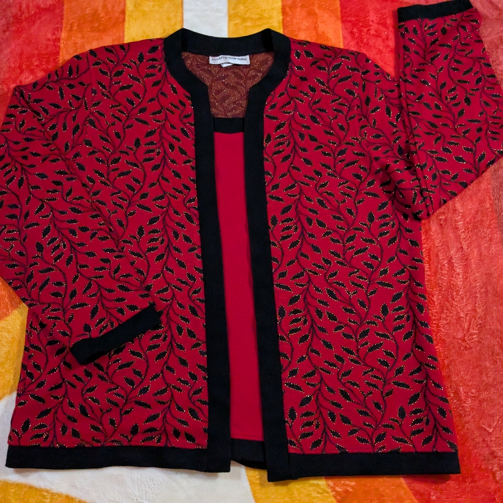 Vintage Cathy Daniels Red Black Leaf Pattern Cardigan Sweater Sportswear Holiday
